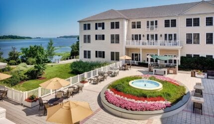 Atria on Roslyn Harbor