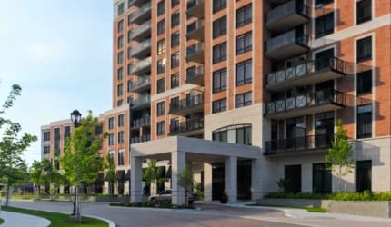 Delmanor West Village