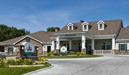 Country House at Lincoln (84th & Pine Lake)