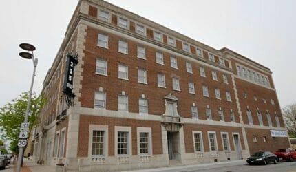 Senior Suites Joliet