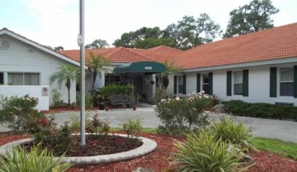 Cabot Reserve on the Green Assisted Living