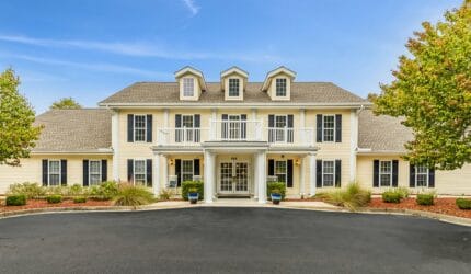 Pinewood Square