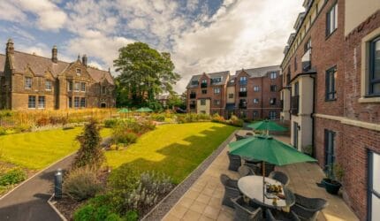 Herriot Gardens
