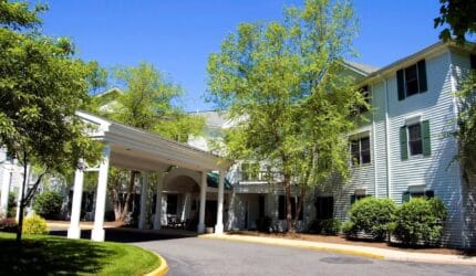 Mira Vie at Tinton Falls