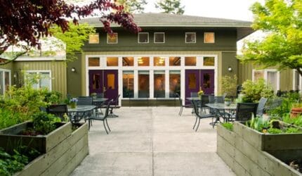 Pacific Gardens Alzheimer’s Special Care Center