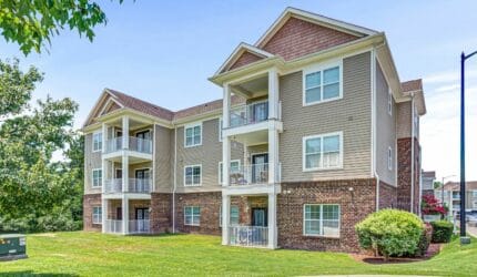 The Enclave at Pamalee Square