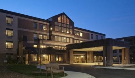 New Perspective Senior Living | West Bend