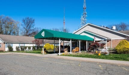Arden Courts – ProMedica Memory Care Community (West Orange)