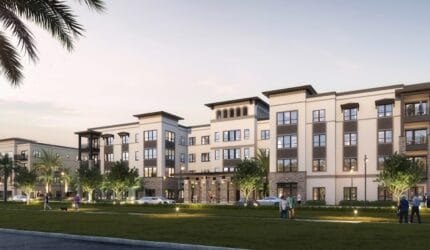 Grand Living at Naples