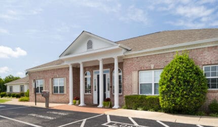Carriage House Inn