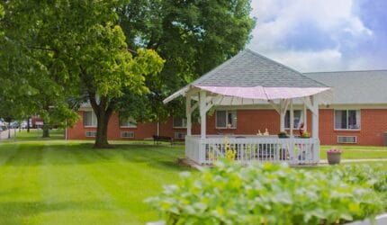 Cedar Ridge Health & Rehab Center
