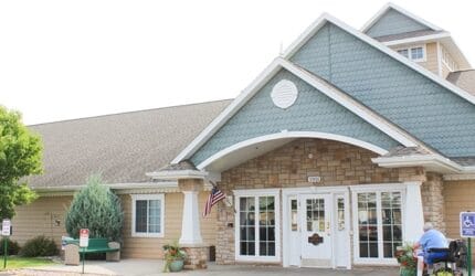 Allouez Senior Living Village 1