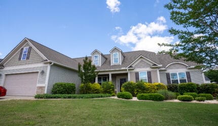 Avendelle Assisted Living at Garner