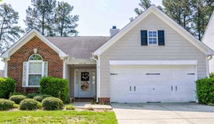Lynn’s Care Homes At Riverside LLC