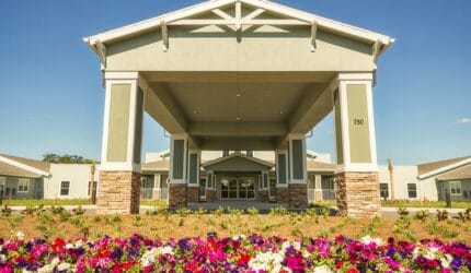 Tampa Lakes Health And Rehabilitation Center