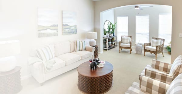 sitting room at The Crossings at North River