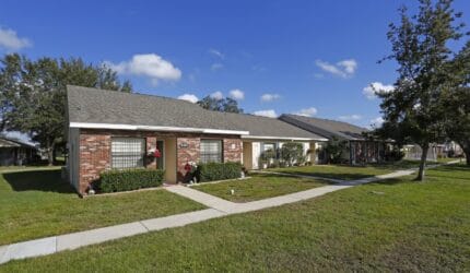 Forest Oaks Villas Apartments