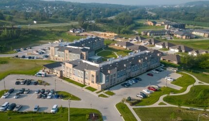 Immanuel: Graceview Courtyard