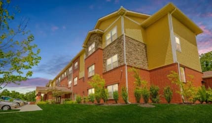 Parallel Senior Villas Apartments