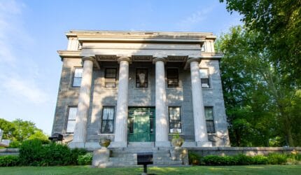 Grinnell Mansion