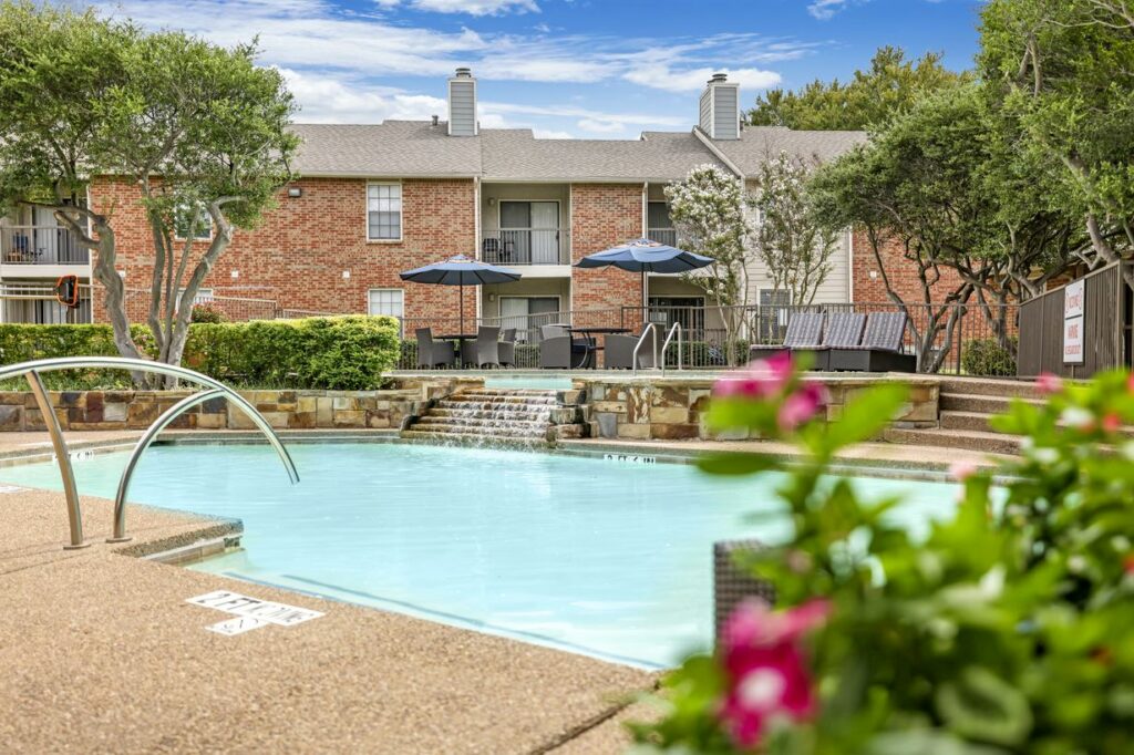 Garden Square at Spring Creek