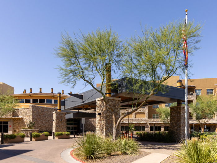 Exterior view of Acacia Health Center with landscaping