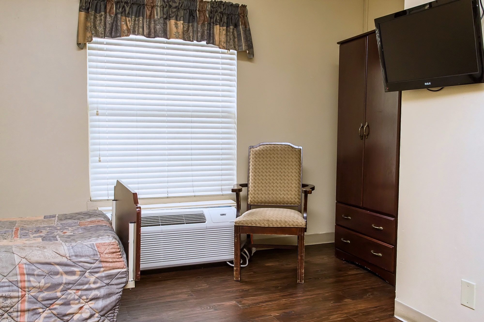 Tulsa Nursing Center — photo 6