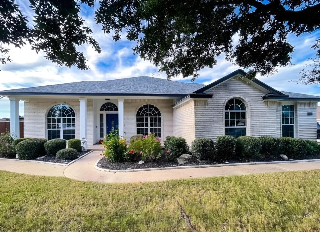 The Primrose, A Bouquet Home