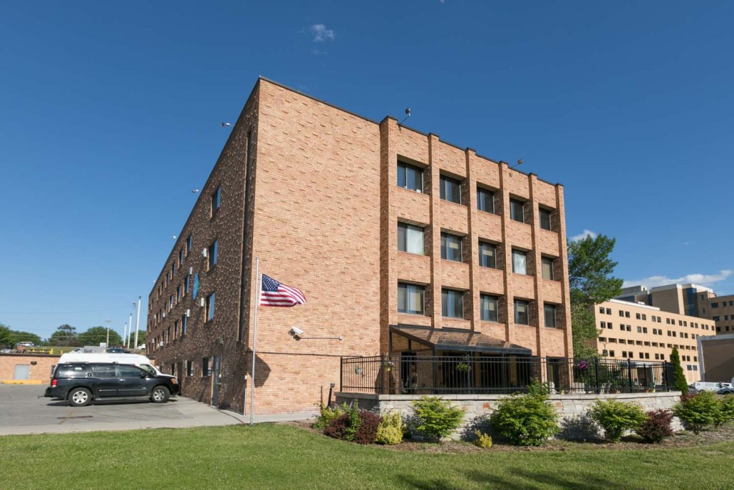 Exterior view of the Rehabilitation Center of Des Moines building