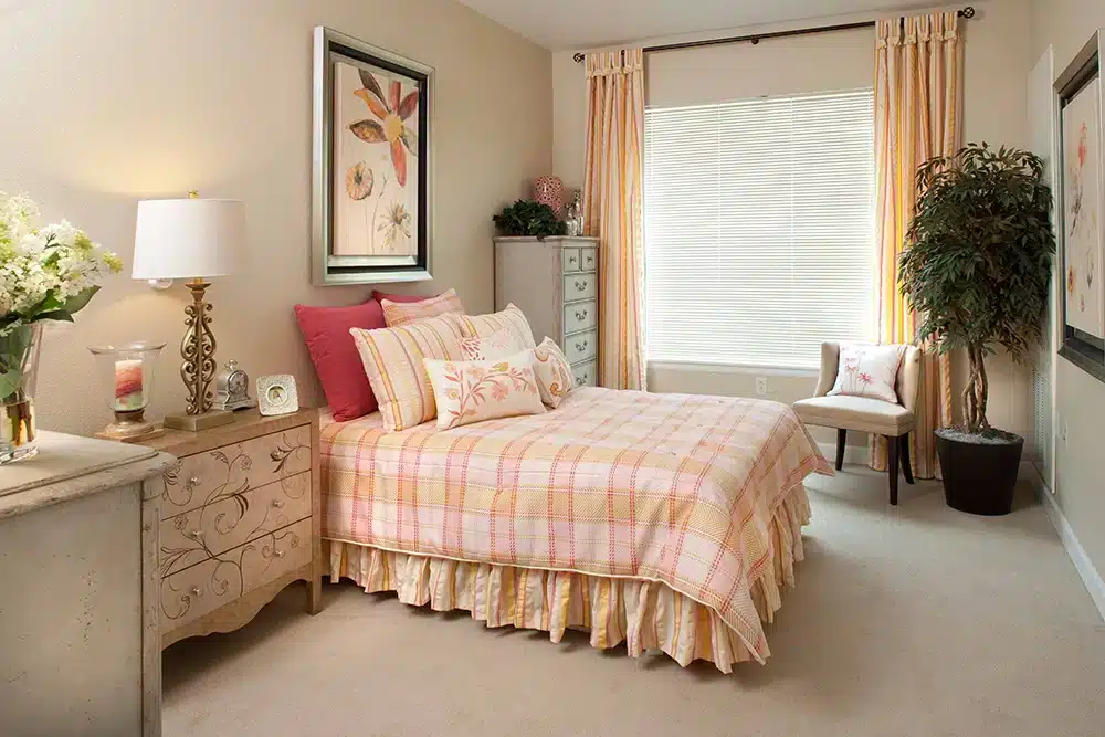 Cozy and well-decorated resident bedroom