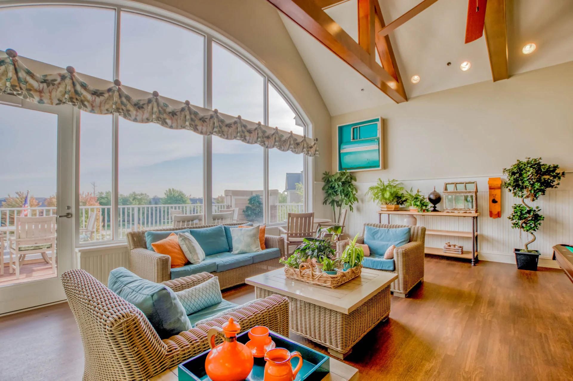 Bright and welcoming common area with comfortable seating.