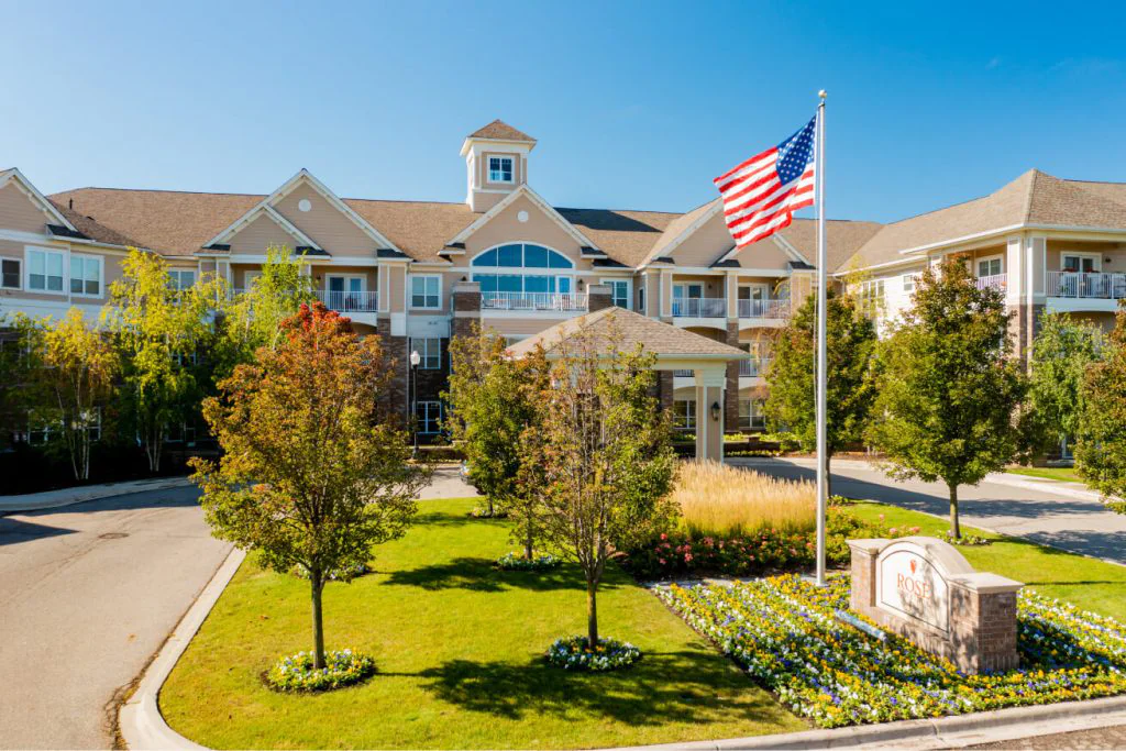 Exterior view of Rose Senior Living Clinton Township.