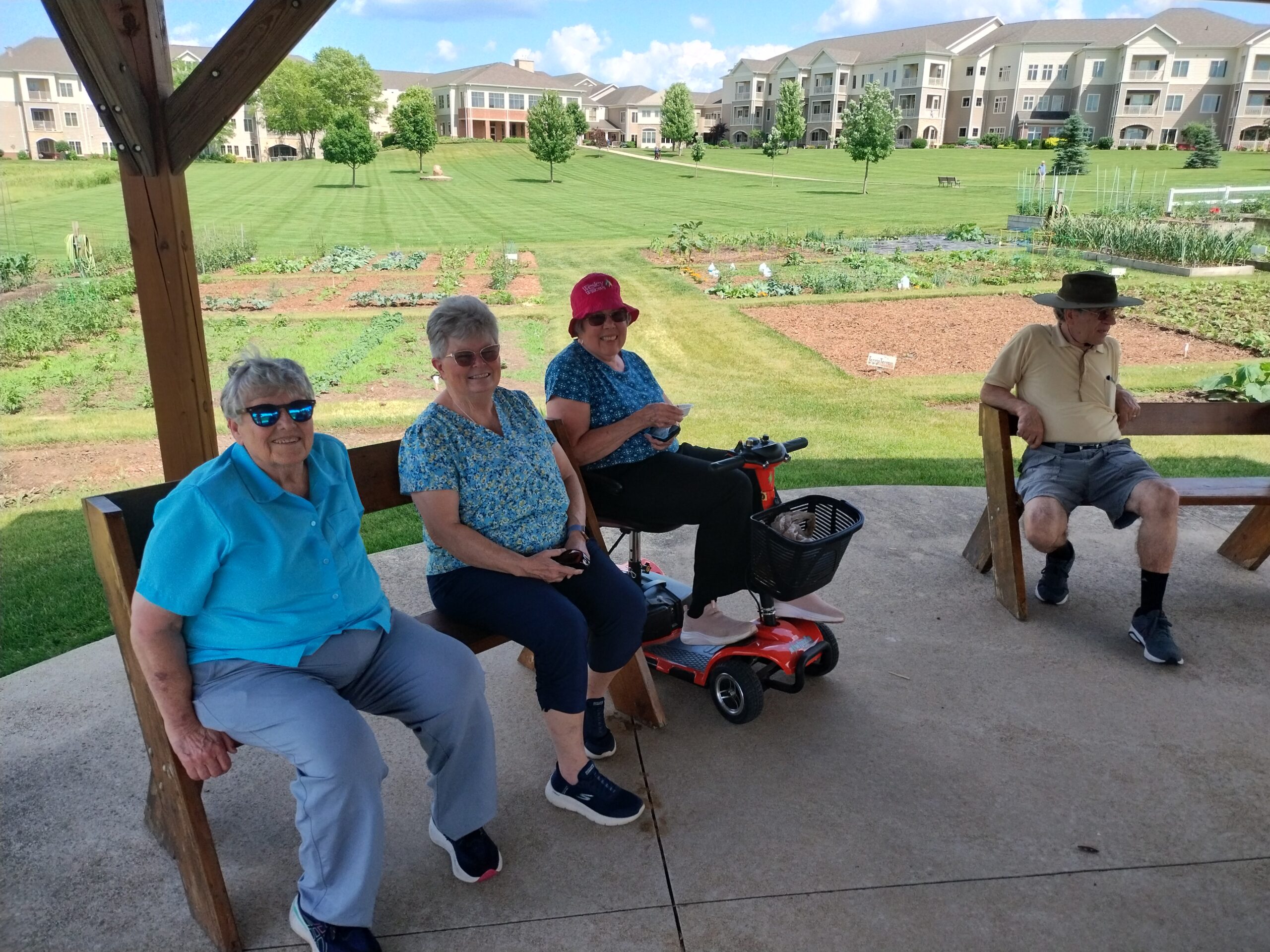 Residents enjoying the garden area at Peterson Meadows