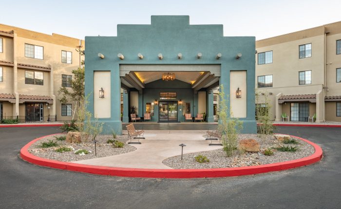 Entrance of Fairwinds Woodward Park with landscaping