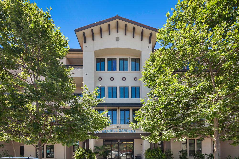 Exterior view of Merrill Gardens at Greenville