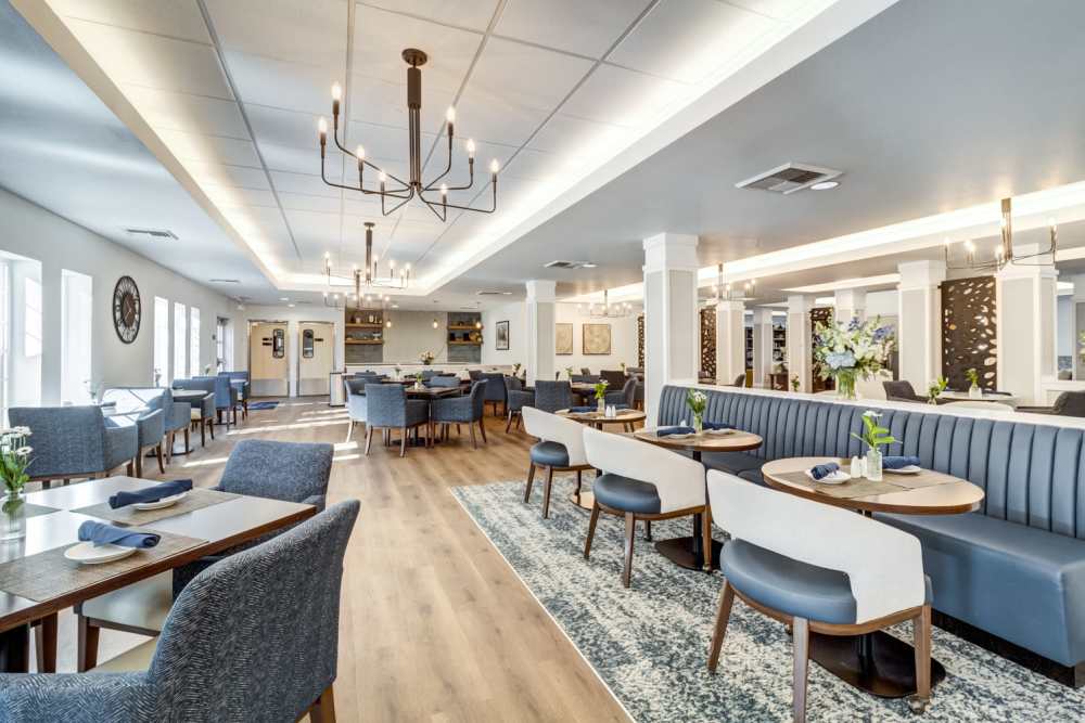 Bright dining area with modern furnishings
