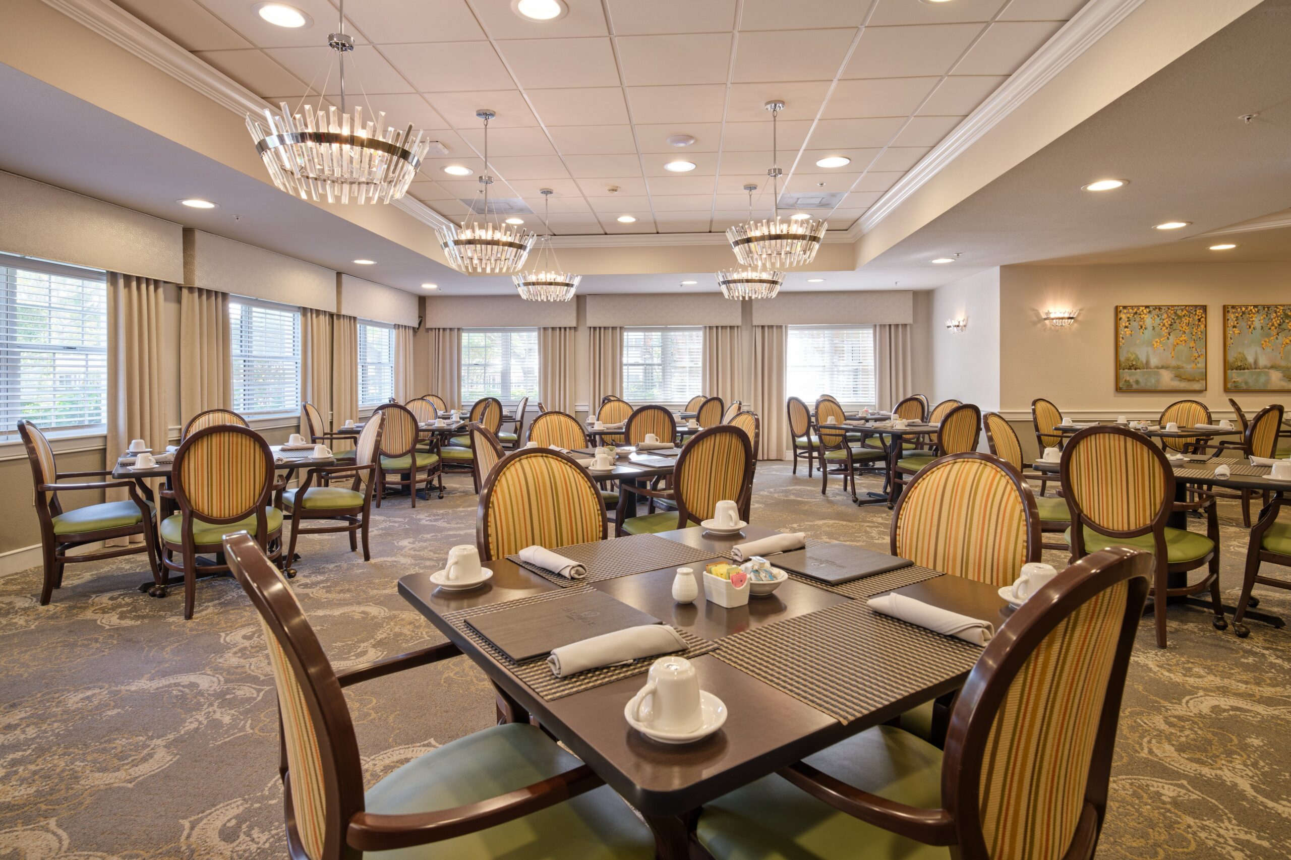 Dining room with neatly arranged tables and chairs