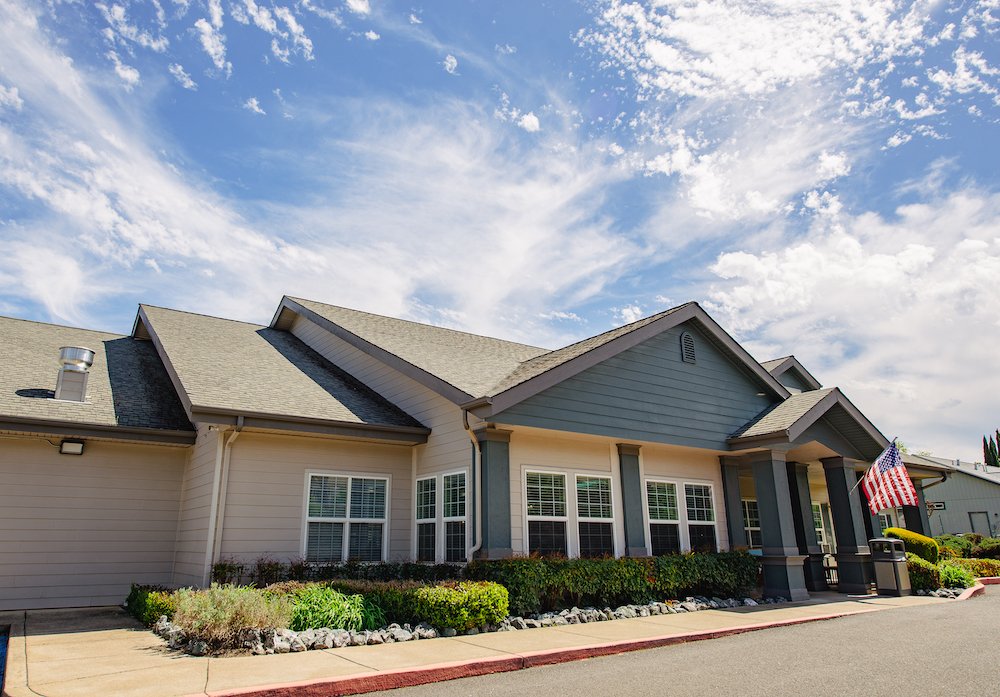 Exterior view of Mountain View Assisted Living building.
