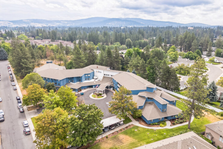 Aerial view of Solista Spokane's exterior and surrounding area.