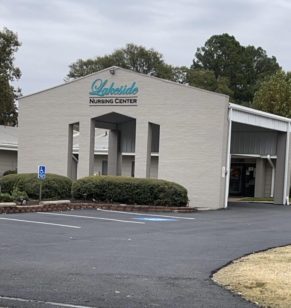 Lakeside Nursing Center
