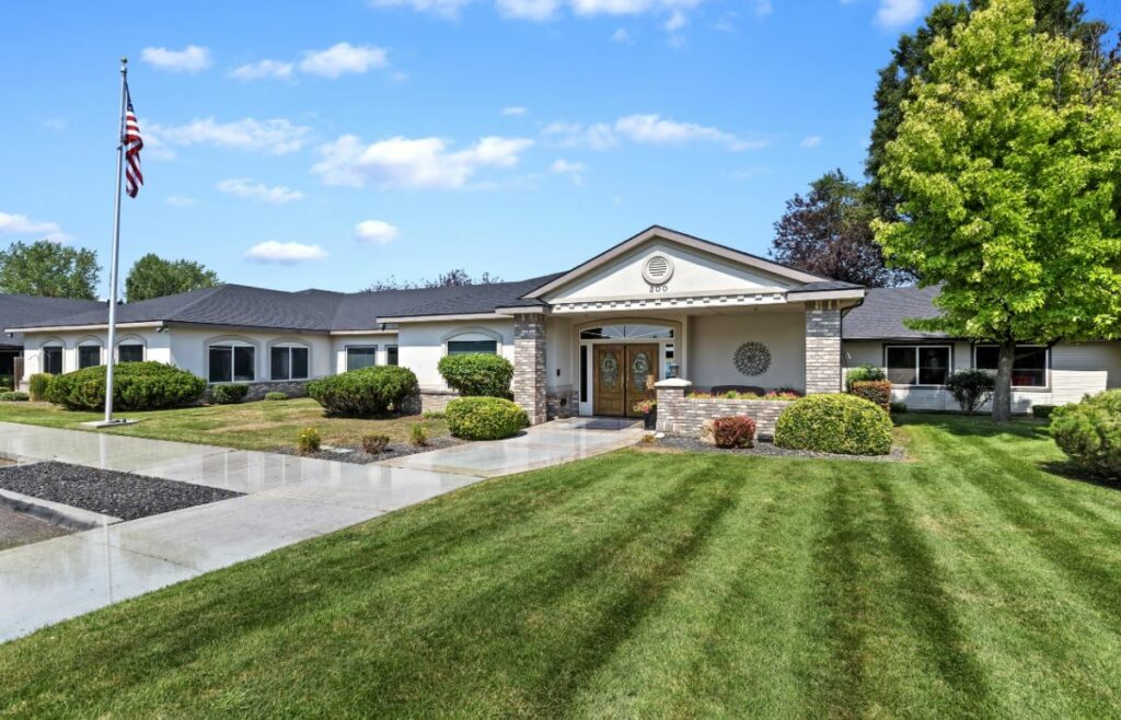 Prestige Assisted Living at Autumn Wind