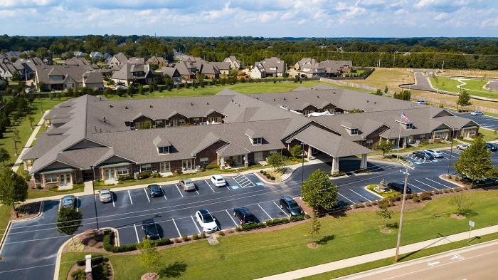 Aerial view of the Alto Overland Park facility and surrounding area