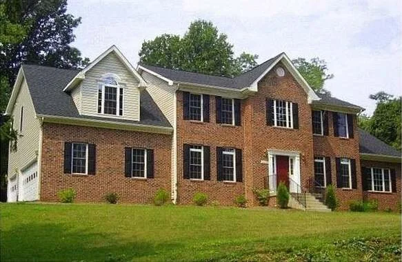 Avalon House on Dominion Crest