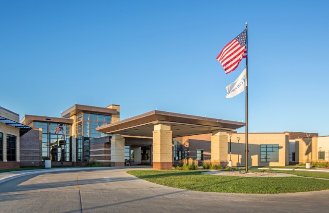 Exterior view of Chi Health Good Samaritan facility