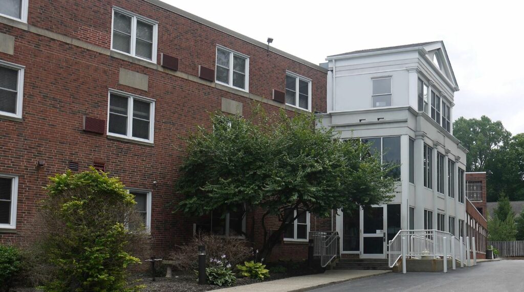 Legacy Health Services-Cedarwood Plaza