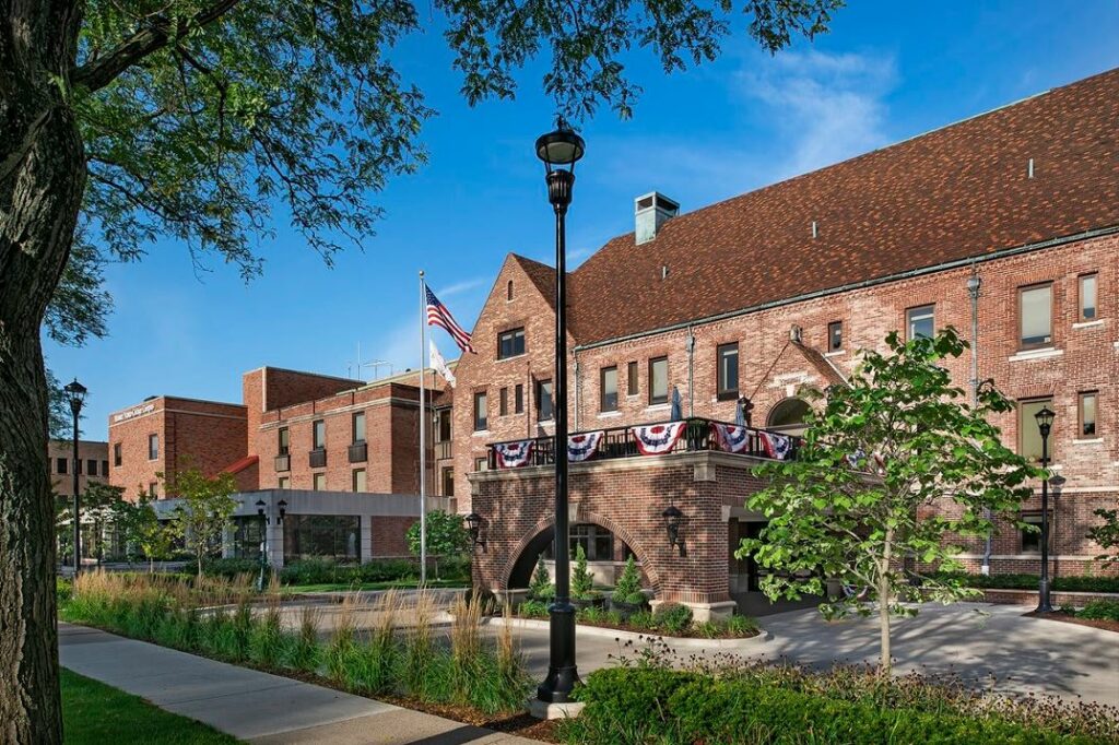 American House Cottage Senior Living