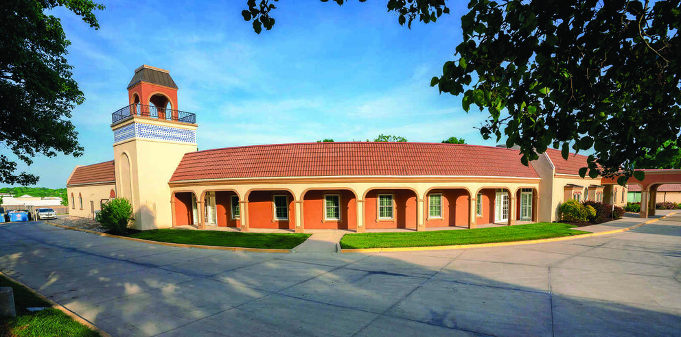 Exterior view of Ignite Medical Resort Norman building