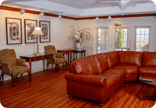 Cozy common area with furniture and decor