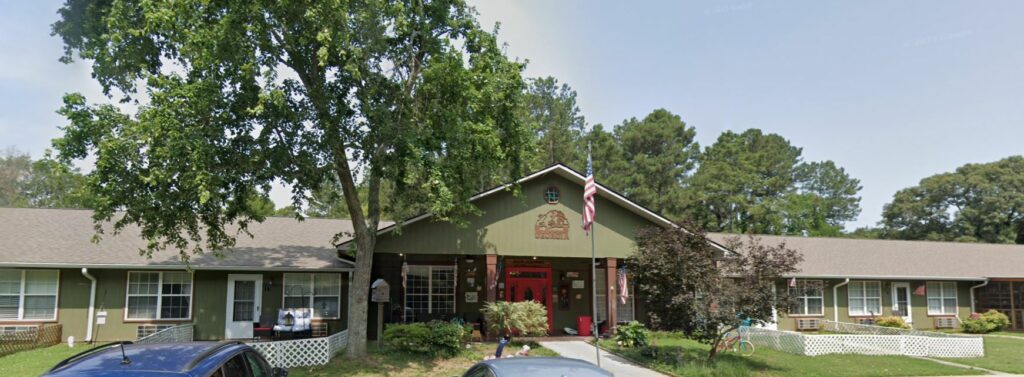 Four Seasons Living Center LLC