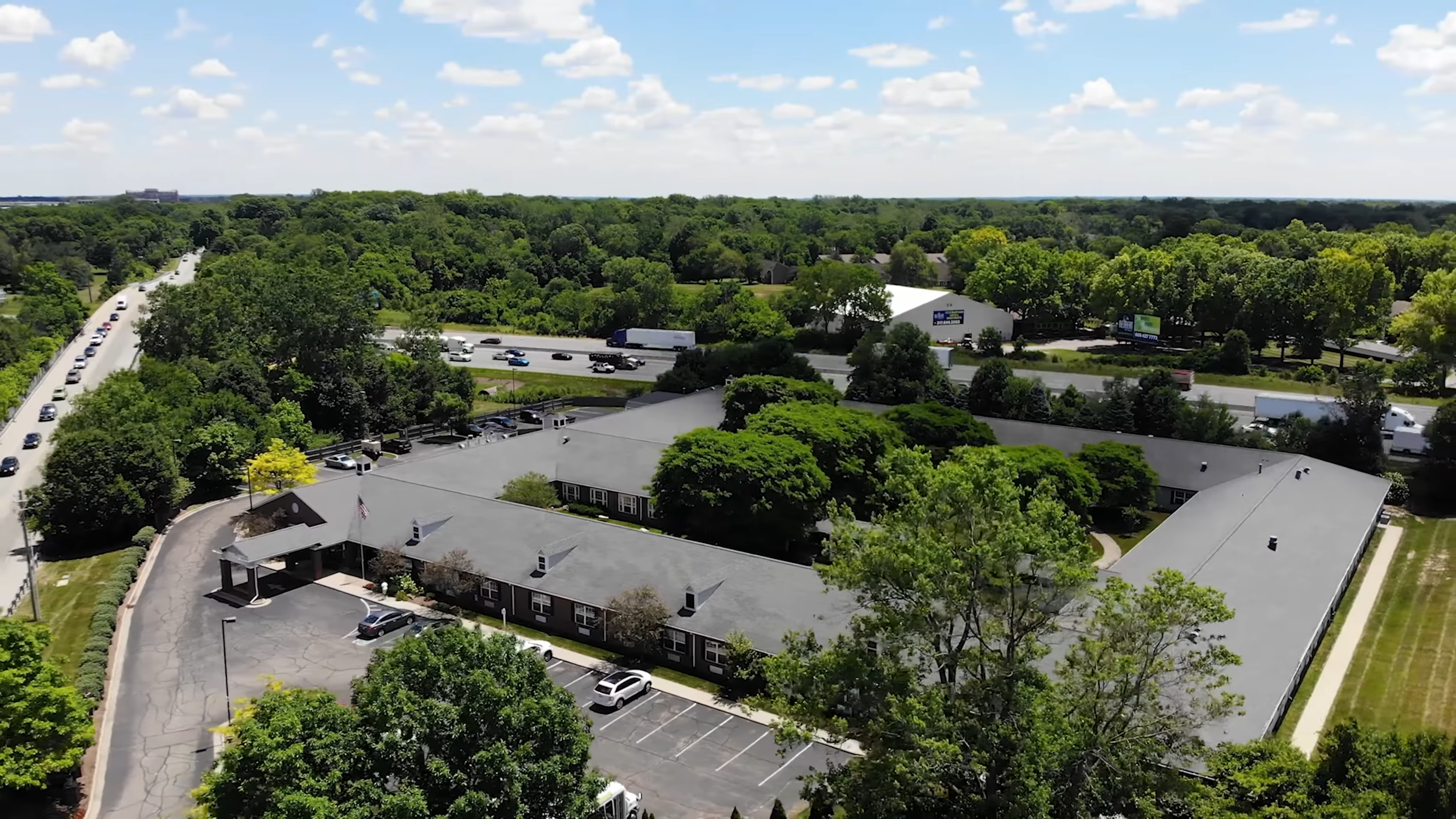 Aerial view of Rittenhouse Village at Portage surrounded by greenery.